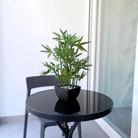 Precioso Apartamento En La Luz D Malaga Exterior photo